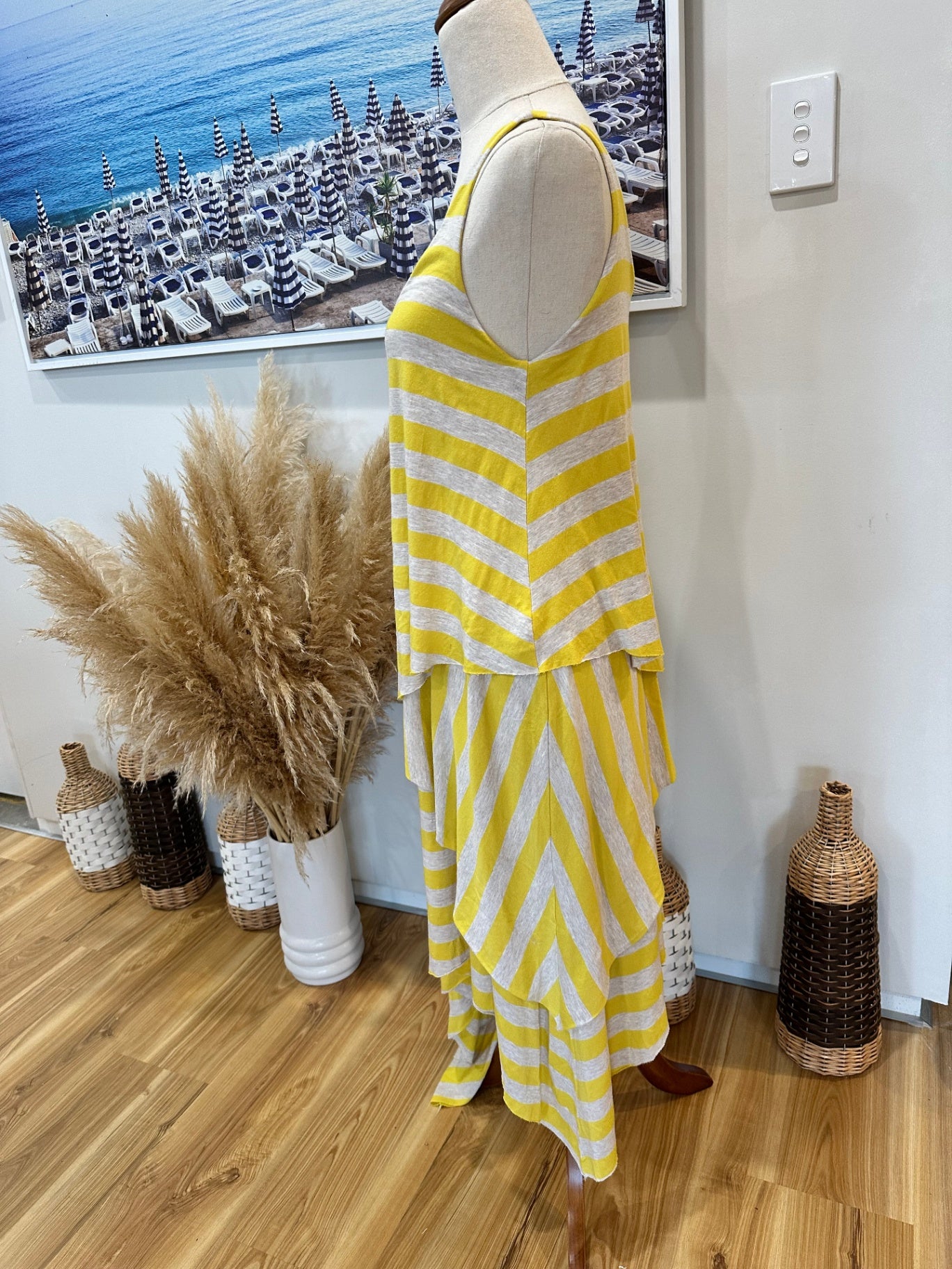 [SALE] Plural Dress Small Yellow and beige
