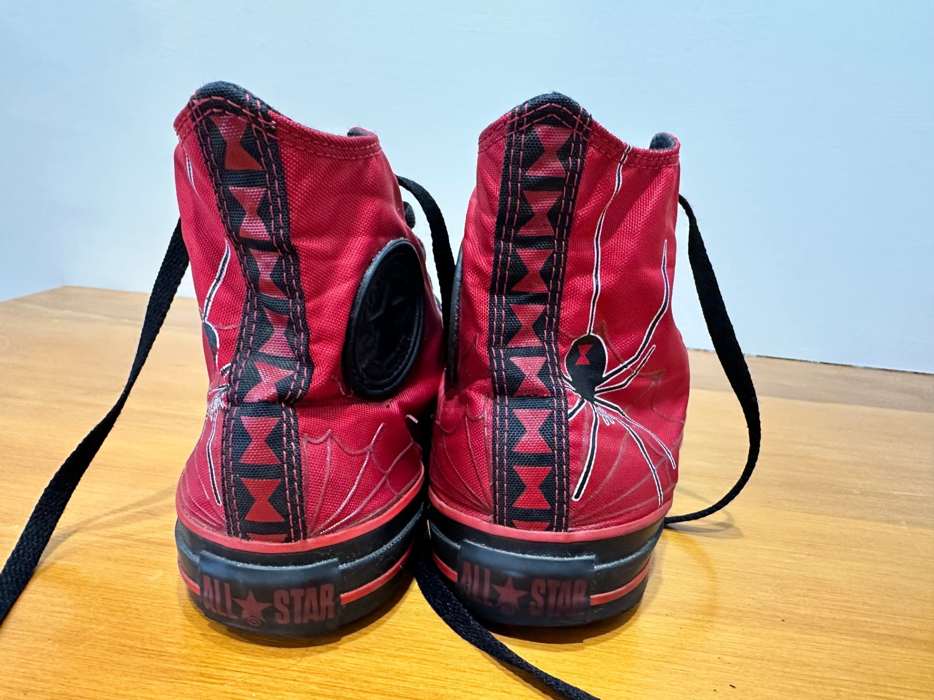 Converse Sneakers - Ladies 9 - Spiderman