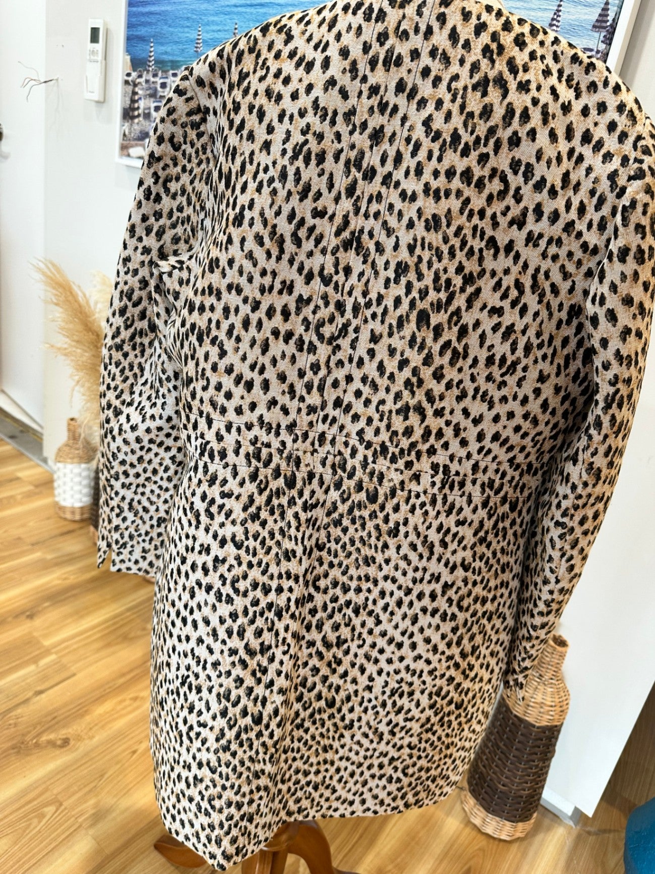 [SALE] Verge Coat Medium