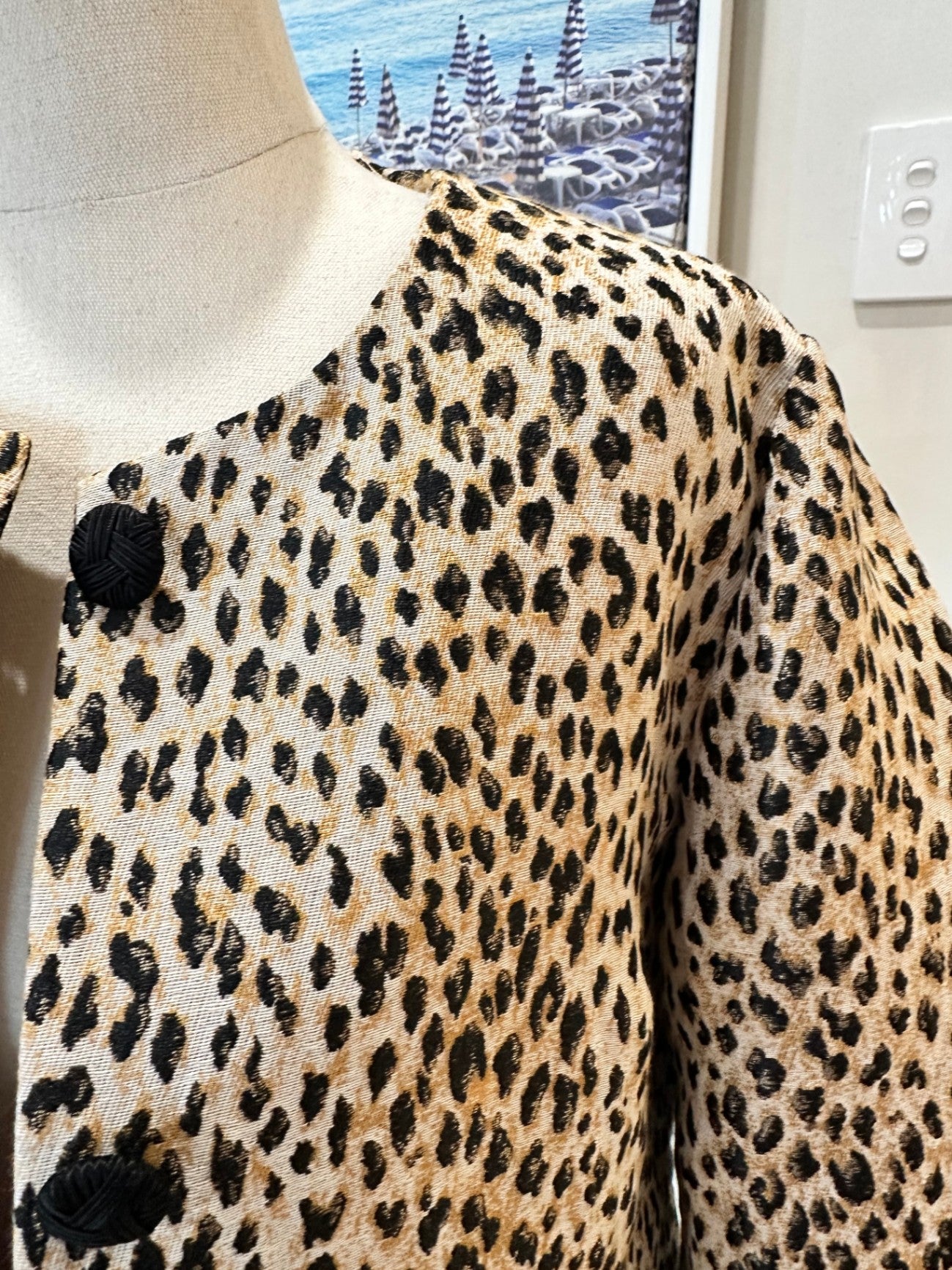 [SALE] Verge Coat Medium