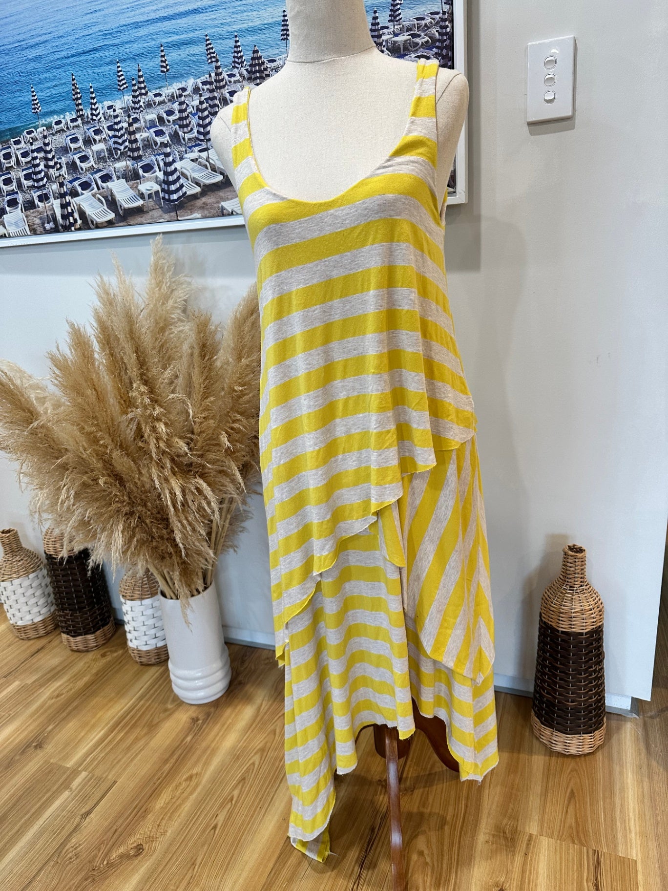 [SALE] Plural Dress Small Yellow and beige
