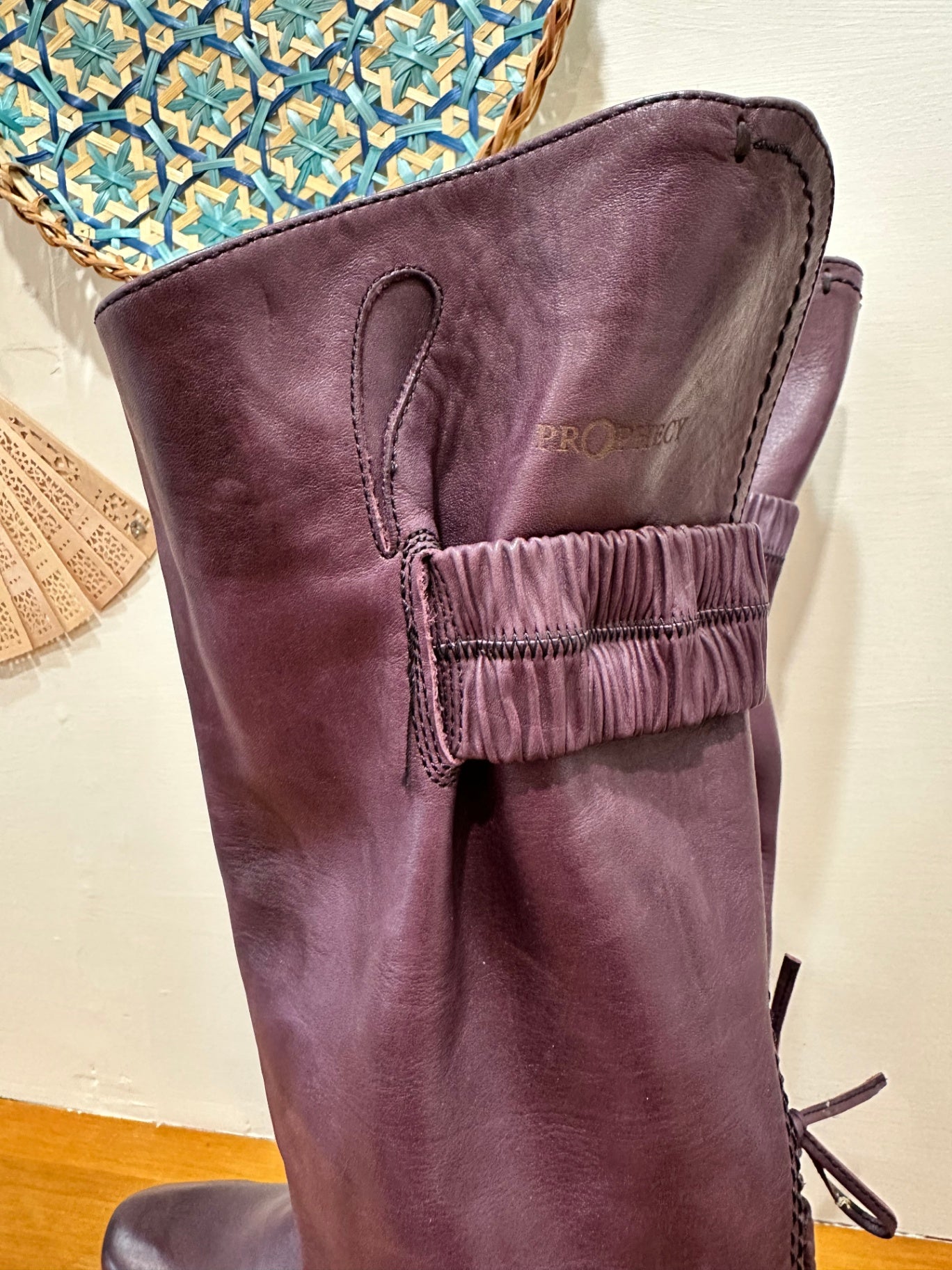 [SALE] Prophecy - Knee High Boots w block heel - 42