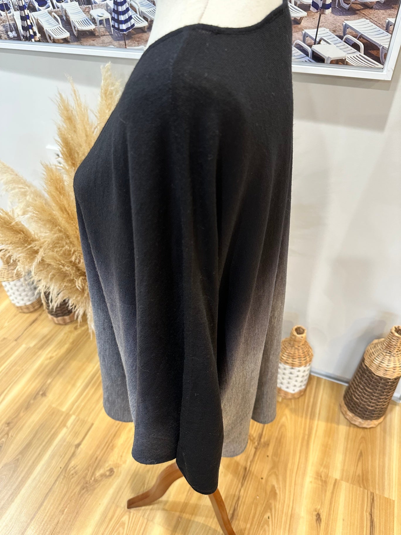 North South Merino - Large - Extra fine Merino