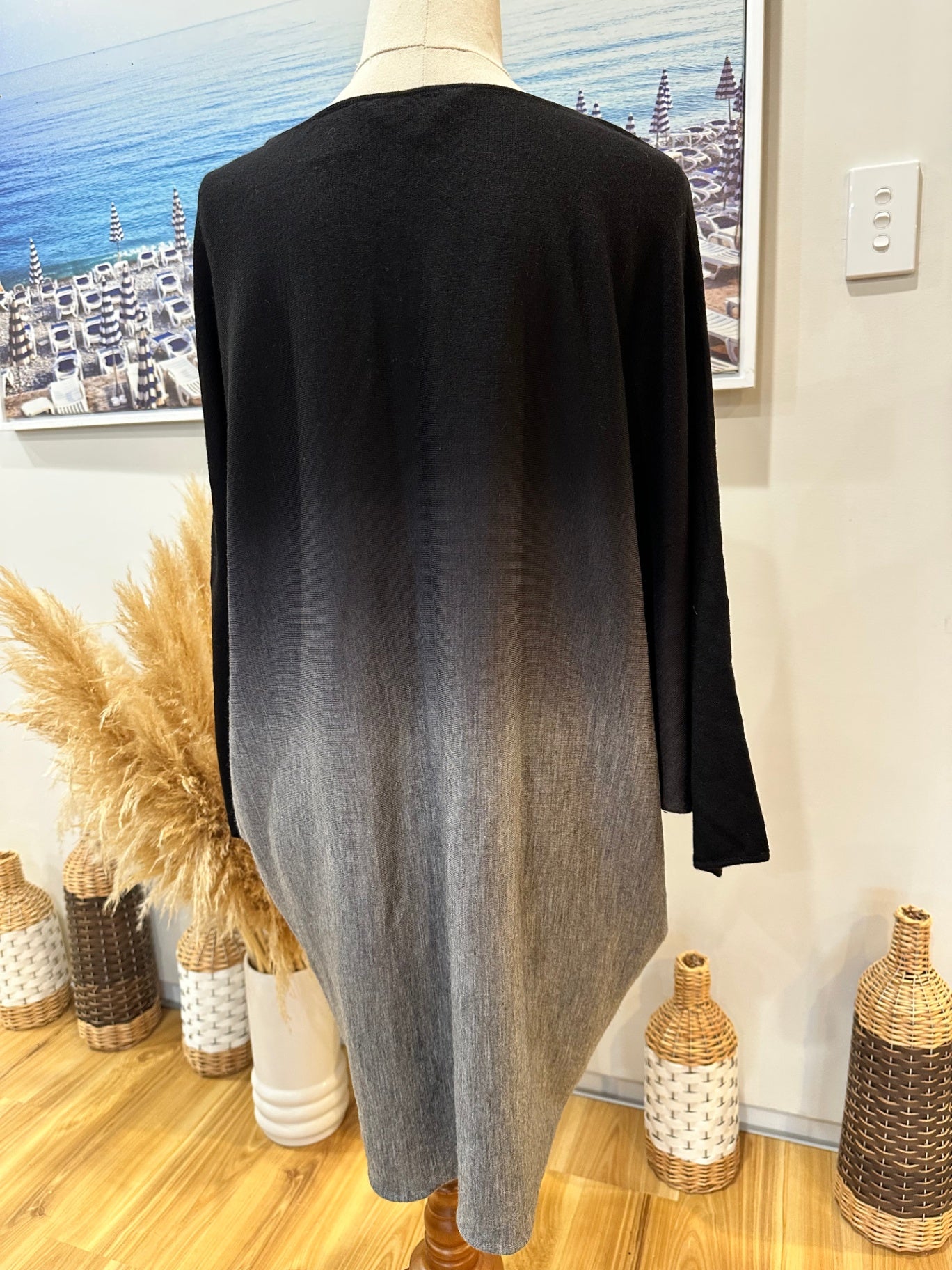 North South Merino - Large - Extra fine Merino