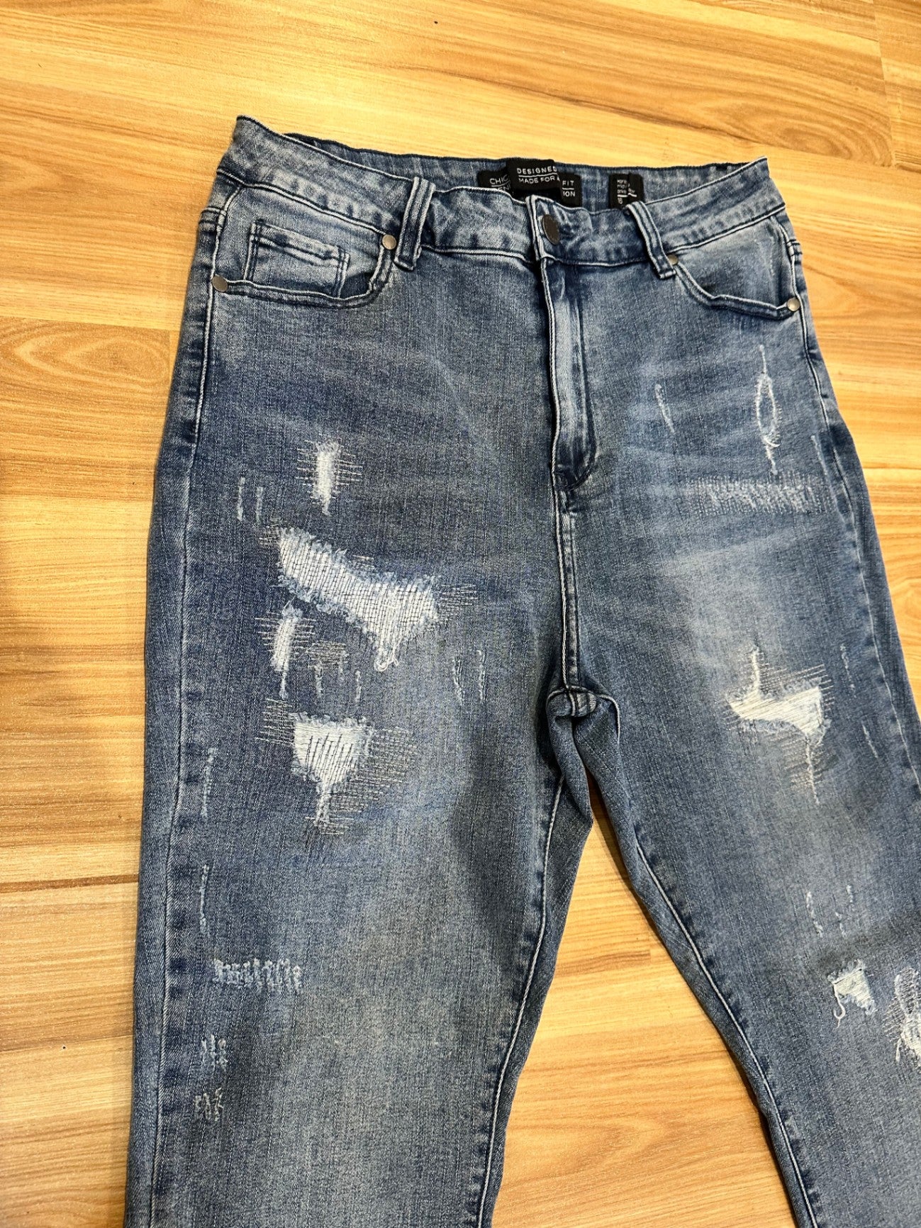 [SALE] City Chic - Distressed Jeans - 16 - New