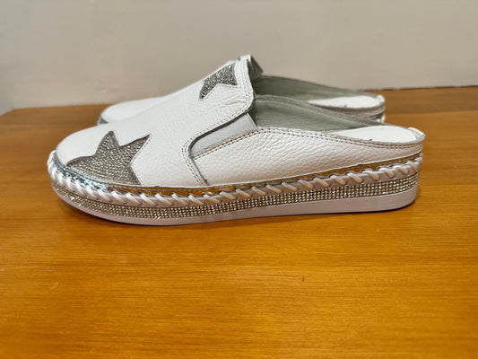 [SALE] Lav-ish - Shoes - 42 - New