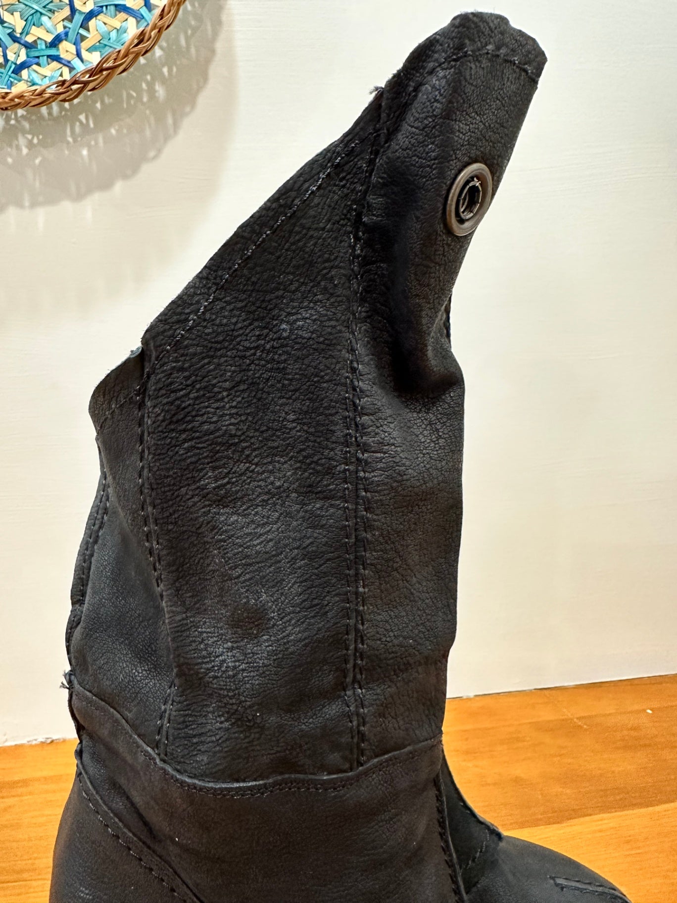 [SALE] FLY London - Boots - 42 - New