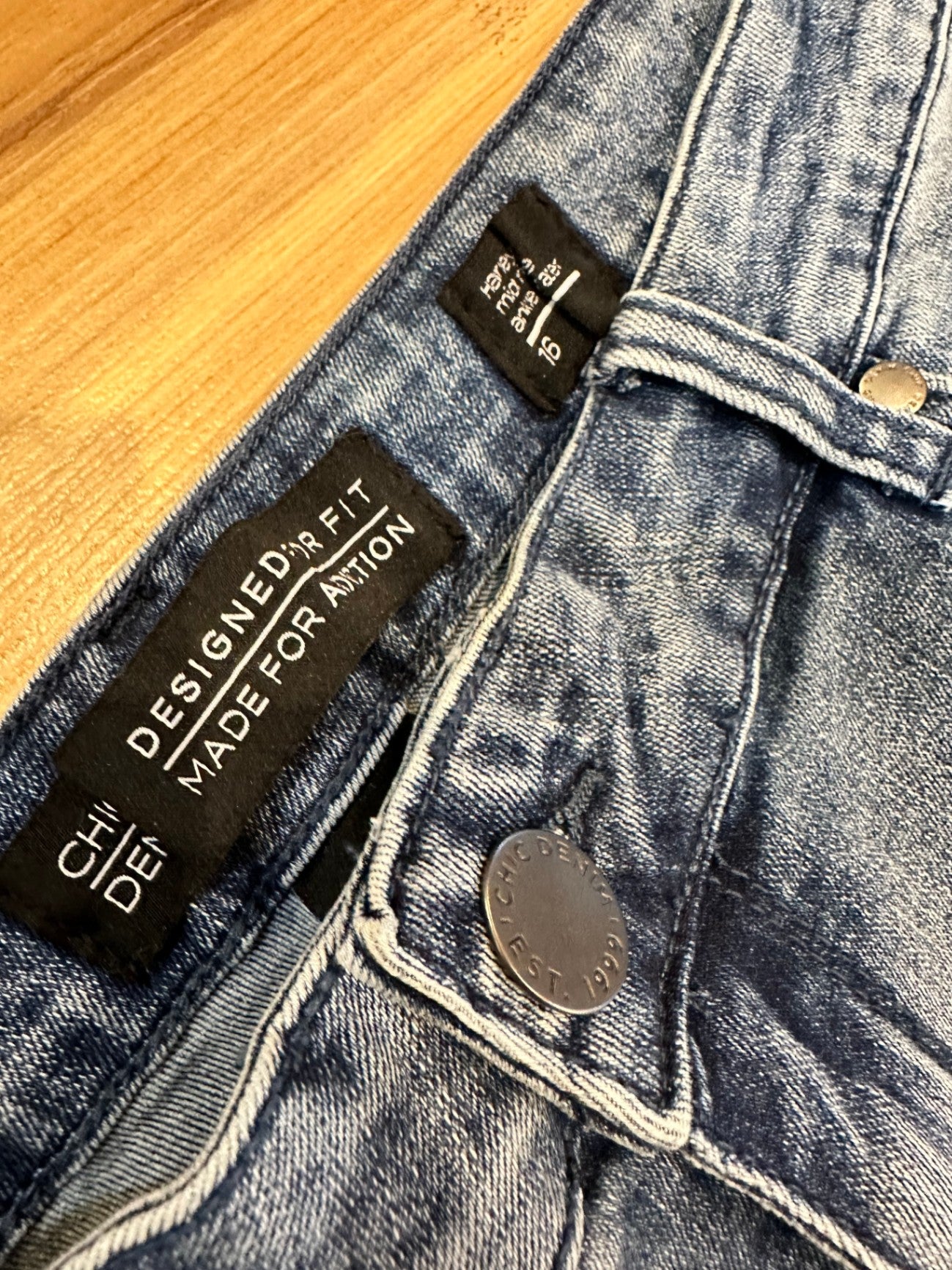 [SALE] City Chic - Distressed Jeans - 16 - New