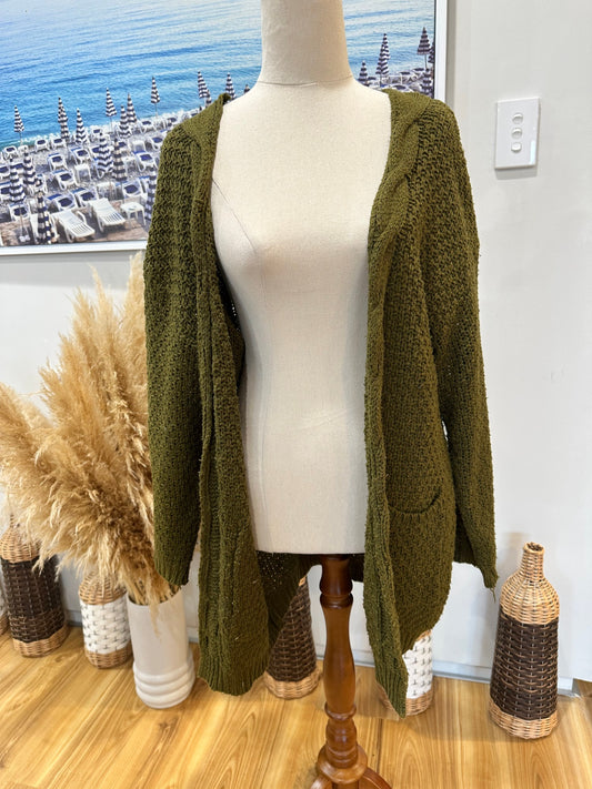 [SALE] Cardigan - Medium / Large - Olive Green