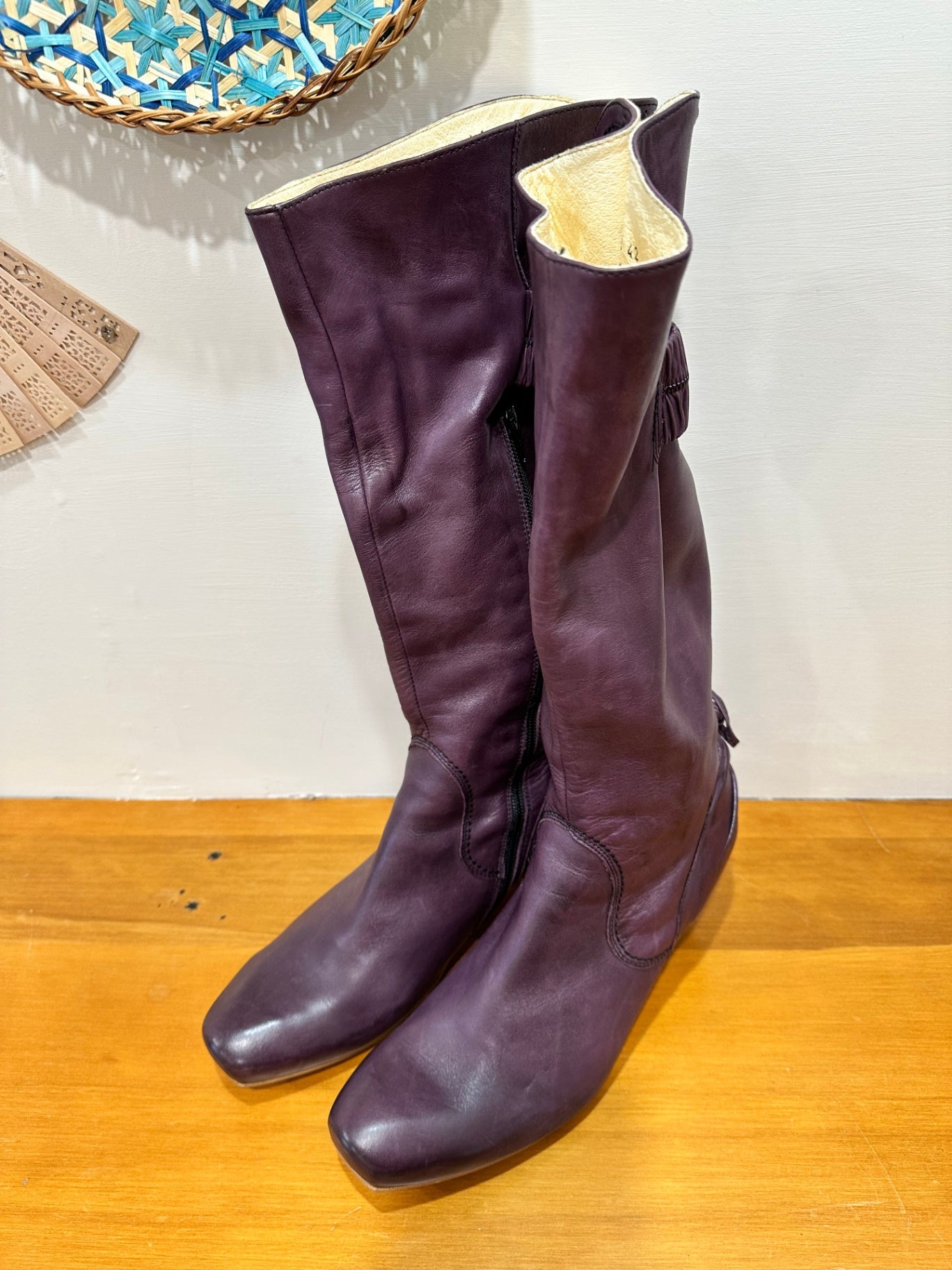 [SALE] Prophecy - Knee High Boots w block heel - 42