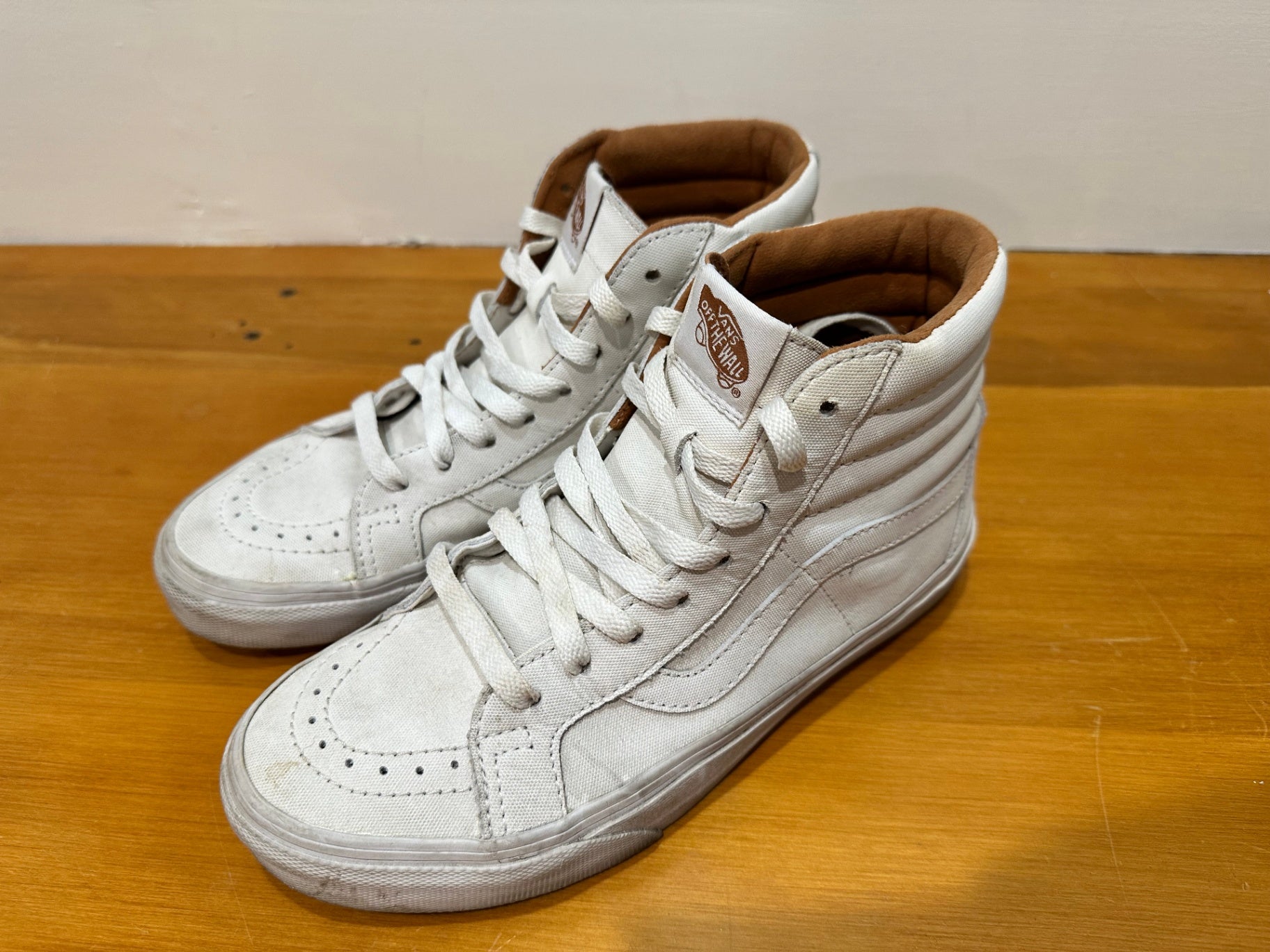 [SALE] High-Top Vans - Size 7.5