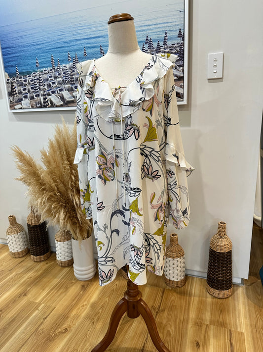 [SALE] Shilla Dress Medium - Stain on collar