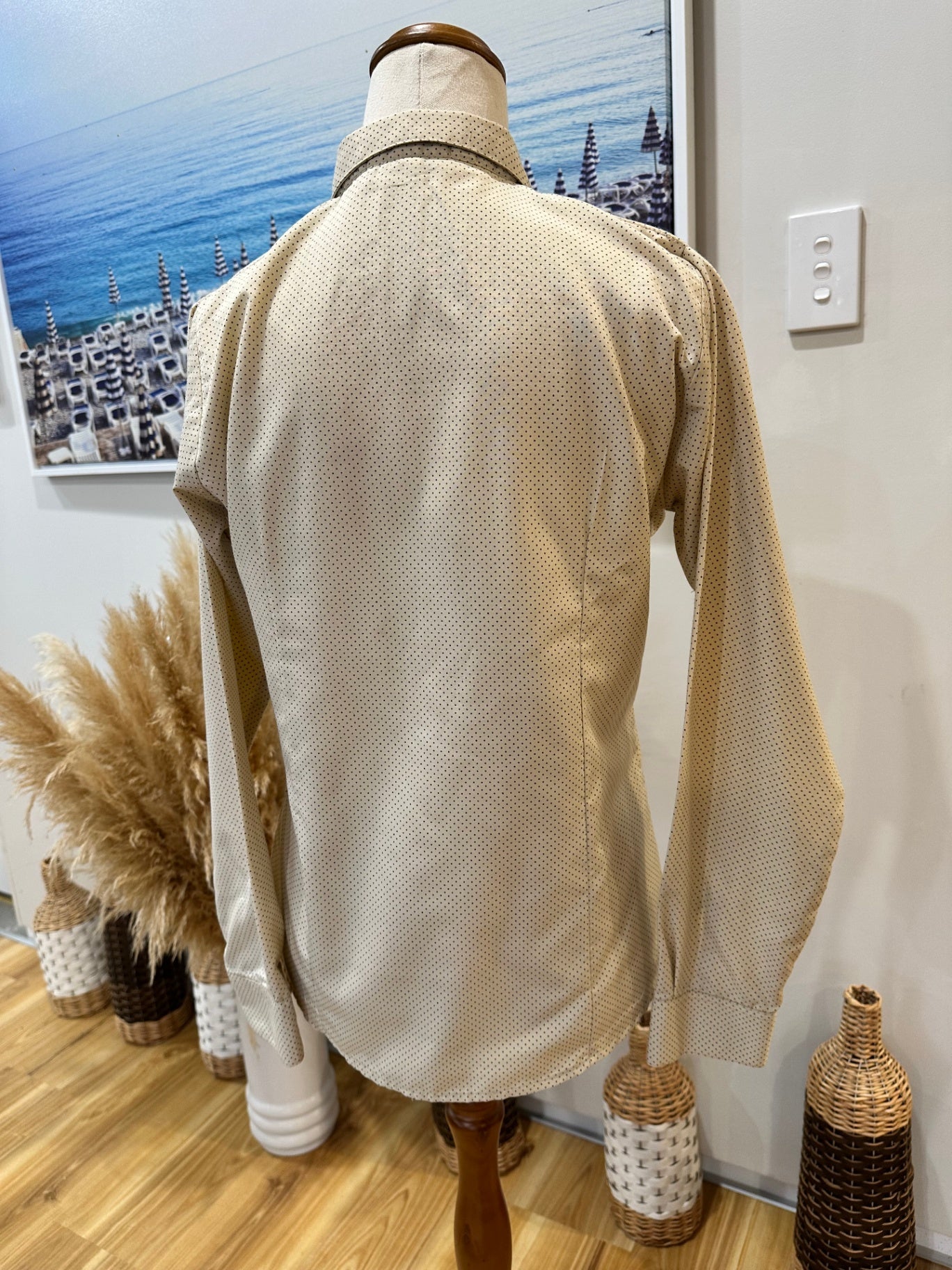 [SALE] Shirt Small Beige with small black polka dots