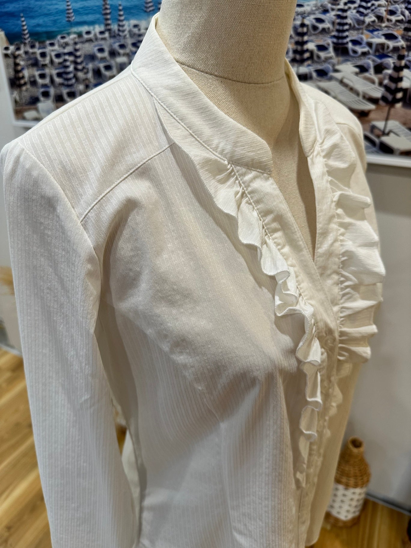 [SALE] Oliver Black Shirt 10 Cream