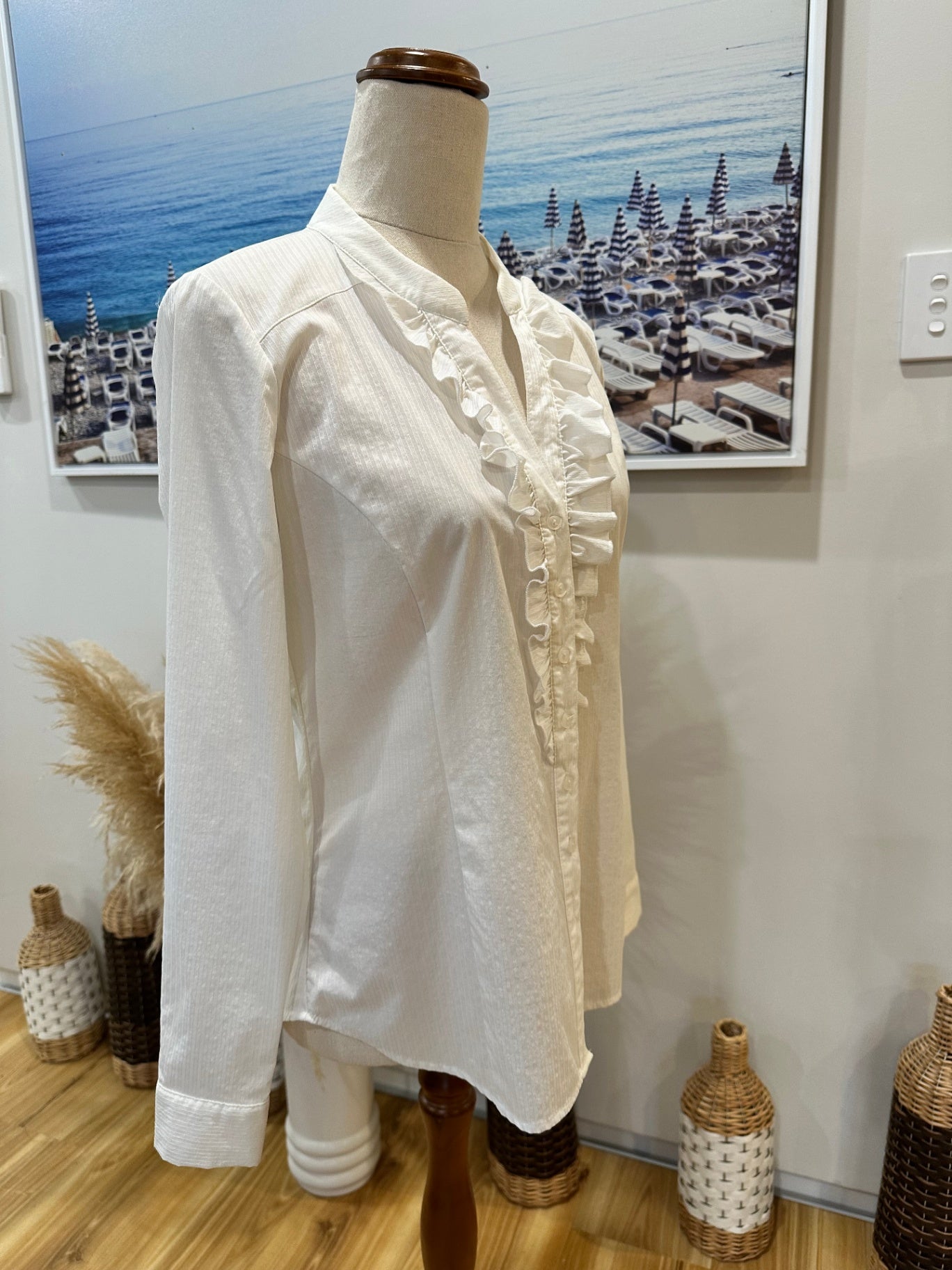 [SALE] Oliver Black Shirt 10 Cream