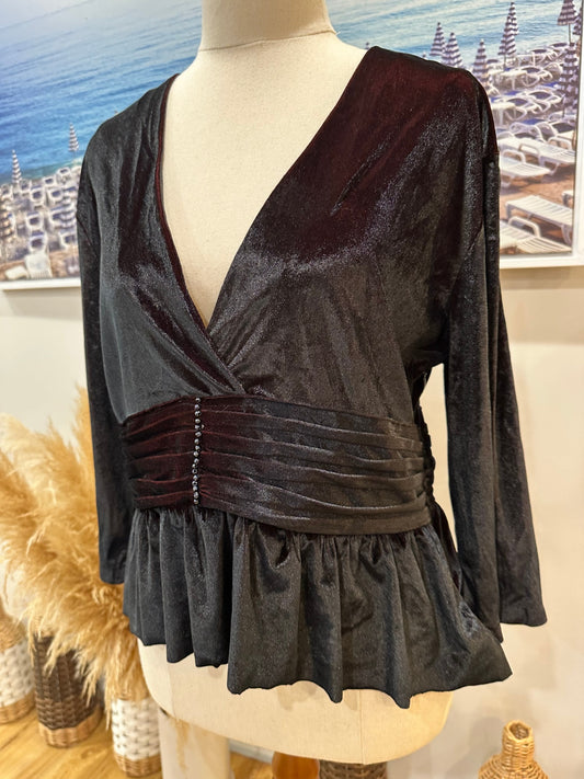 [SALE] Vintage - Peplum Velvet Top - Medium - Red / Black