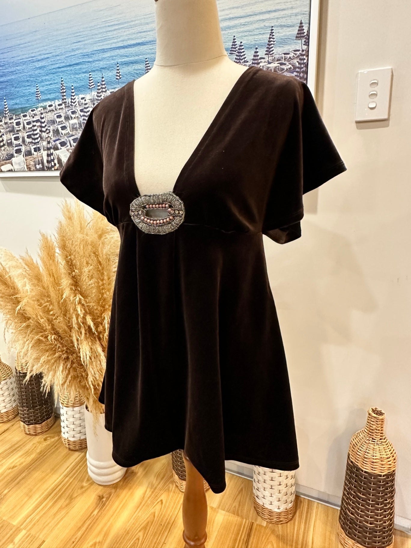 [SALE] Helen Cherry Top Medium Dark Brown