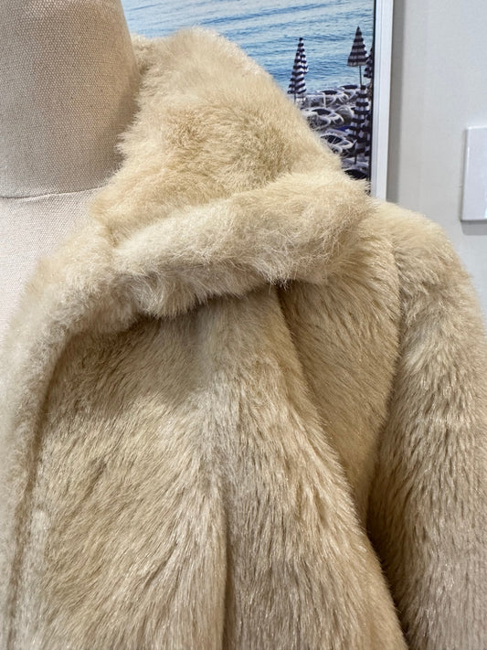 Vintage Coat - Faux Fur - Beige