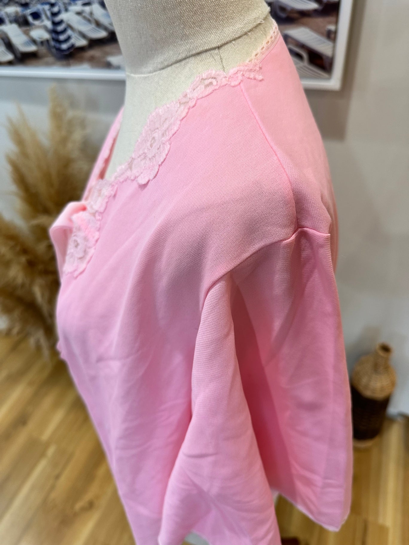 [SALE] Vintage Shrug - Pink w Lace & Ribbon