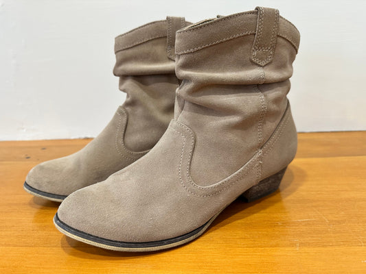 Cowboy Ankle Boots - Size 7 