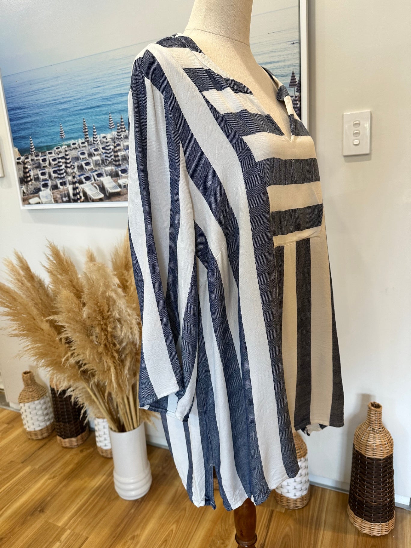 [SALE] Wild Child - Blouse - Size 22 - Blue and white