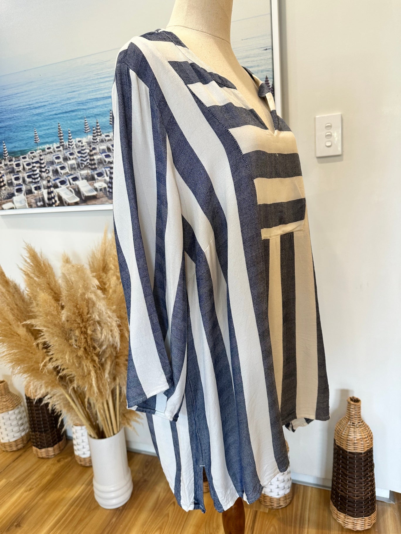 [SALE] Wild Child - Blouse - Size 22 - Blue and white