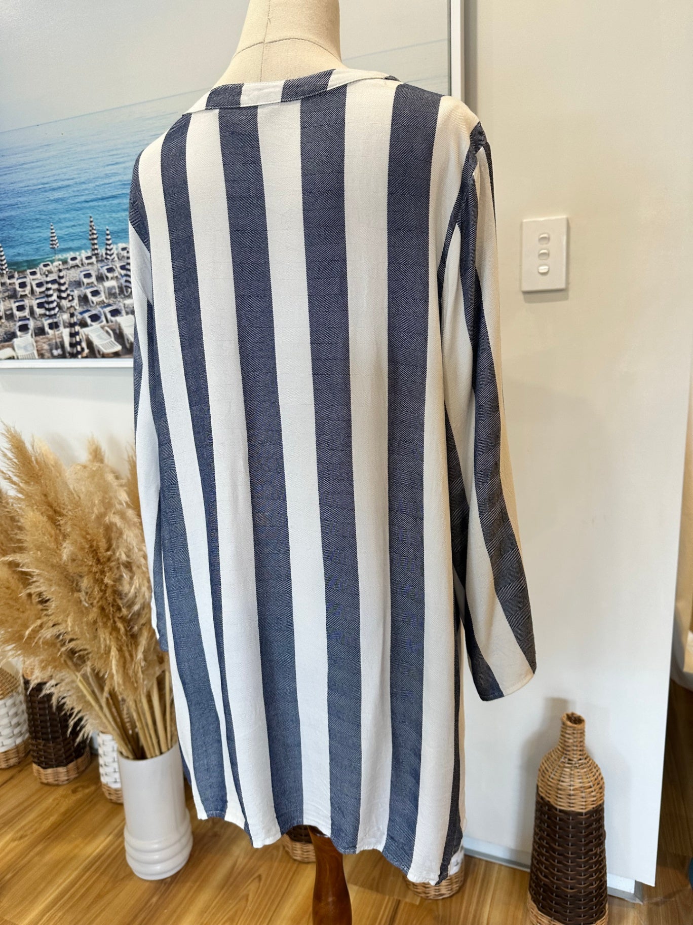 [SALE] Wild Child - Blouse - Size 22 - Blue and white