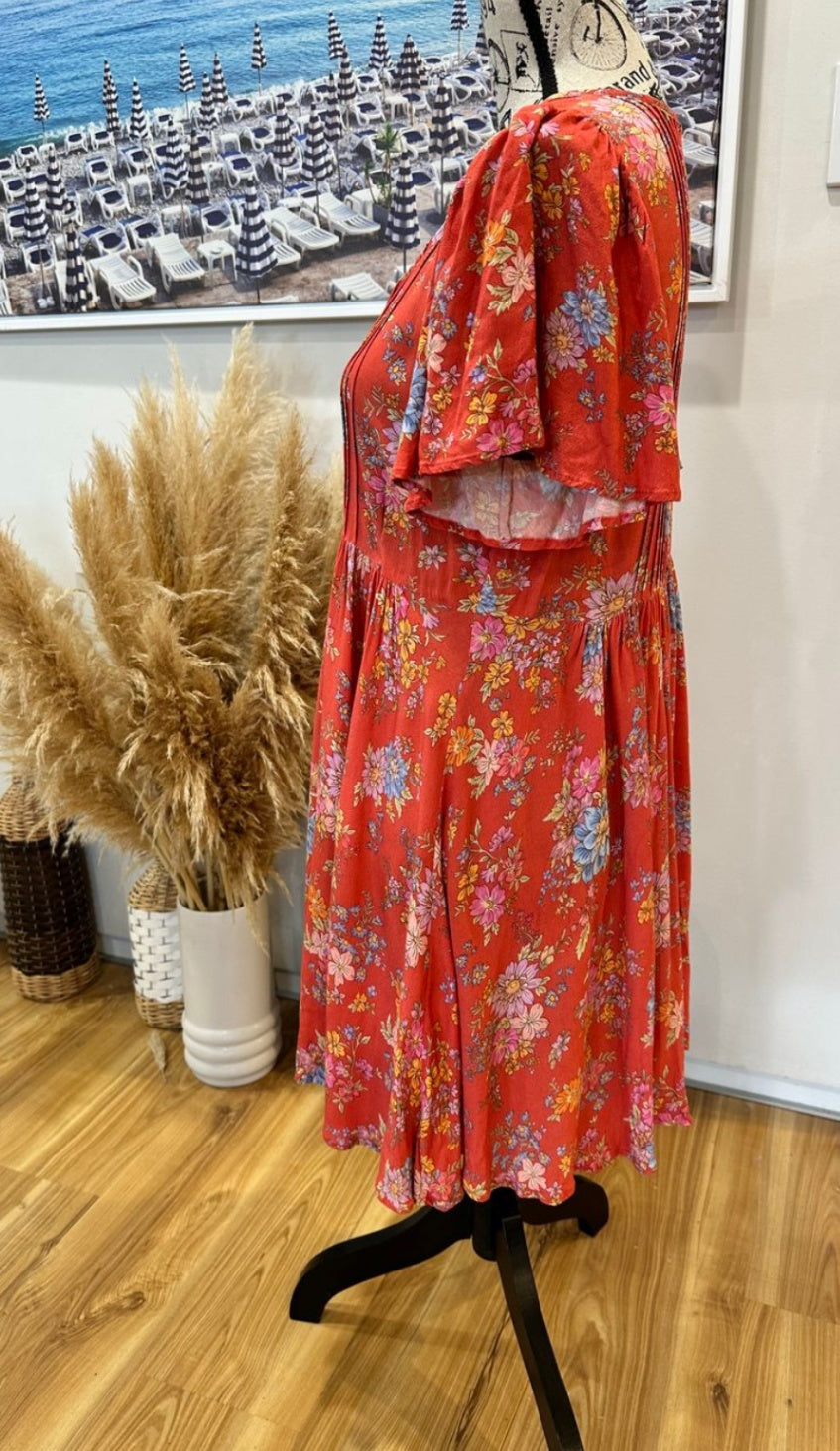 Spell - Meadowland Flutter Dress - Small Coral with floral pattern