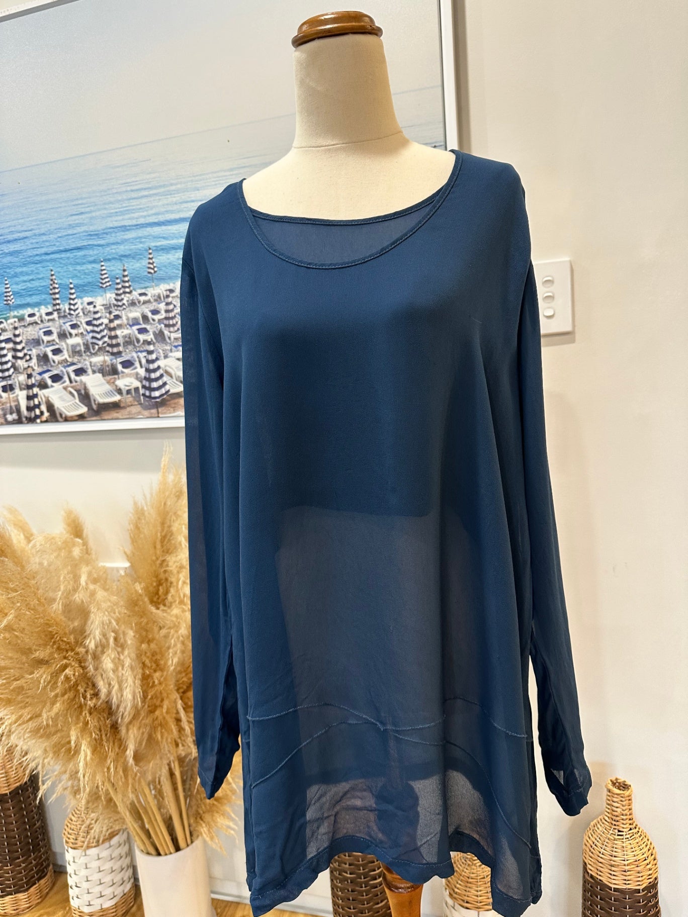 [SALE] Max - Blouse - Size 14 - Navy blue - 100% Cupro