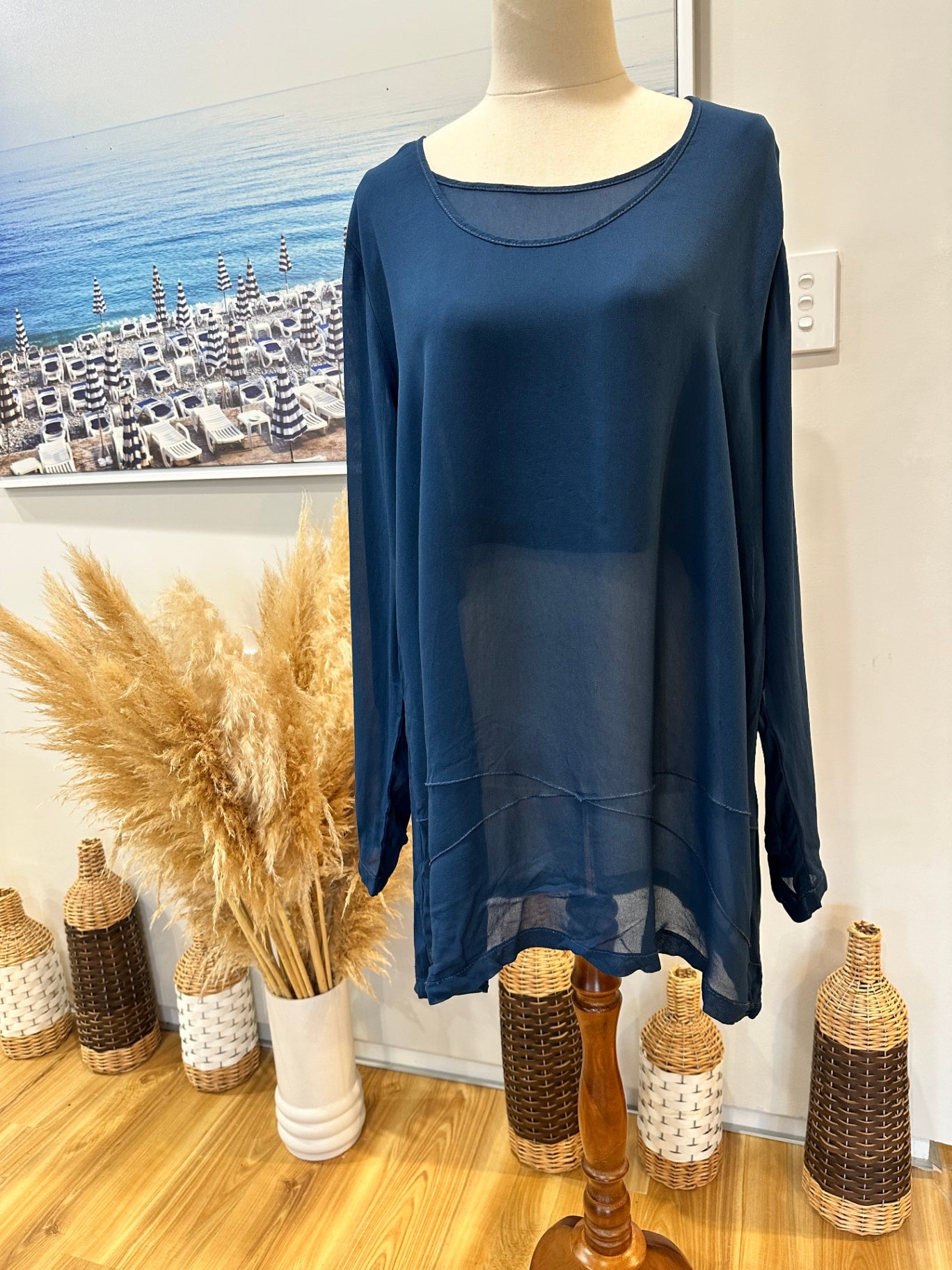 [SALE] Max - Blouse - Size 14 - Navy blue - 100% Cupro