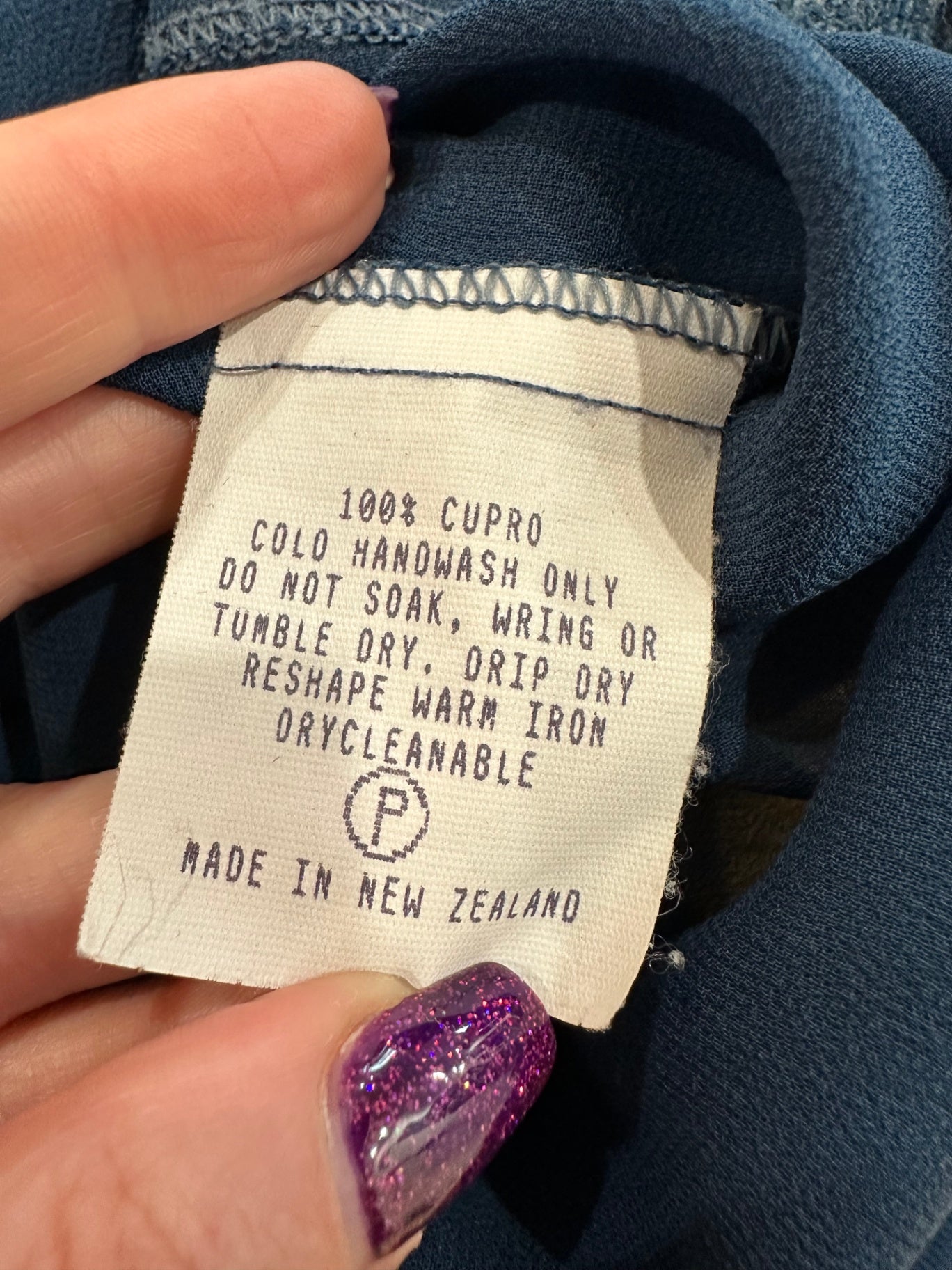 [SALE] Max - Blouse - Size 14 - Navy blue - 100% Cupro