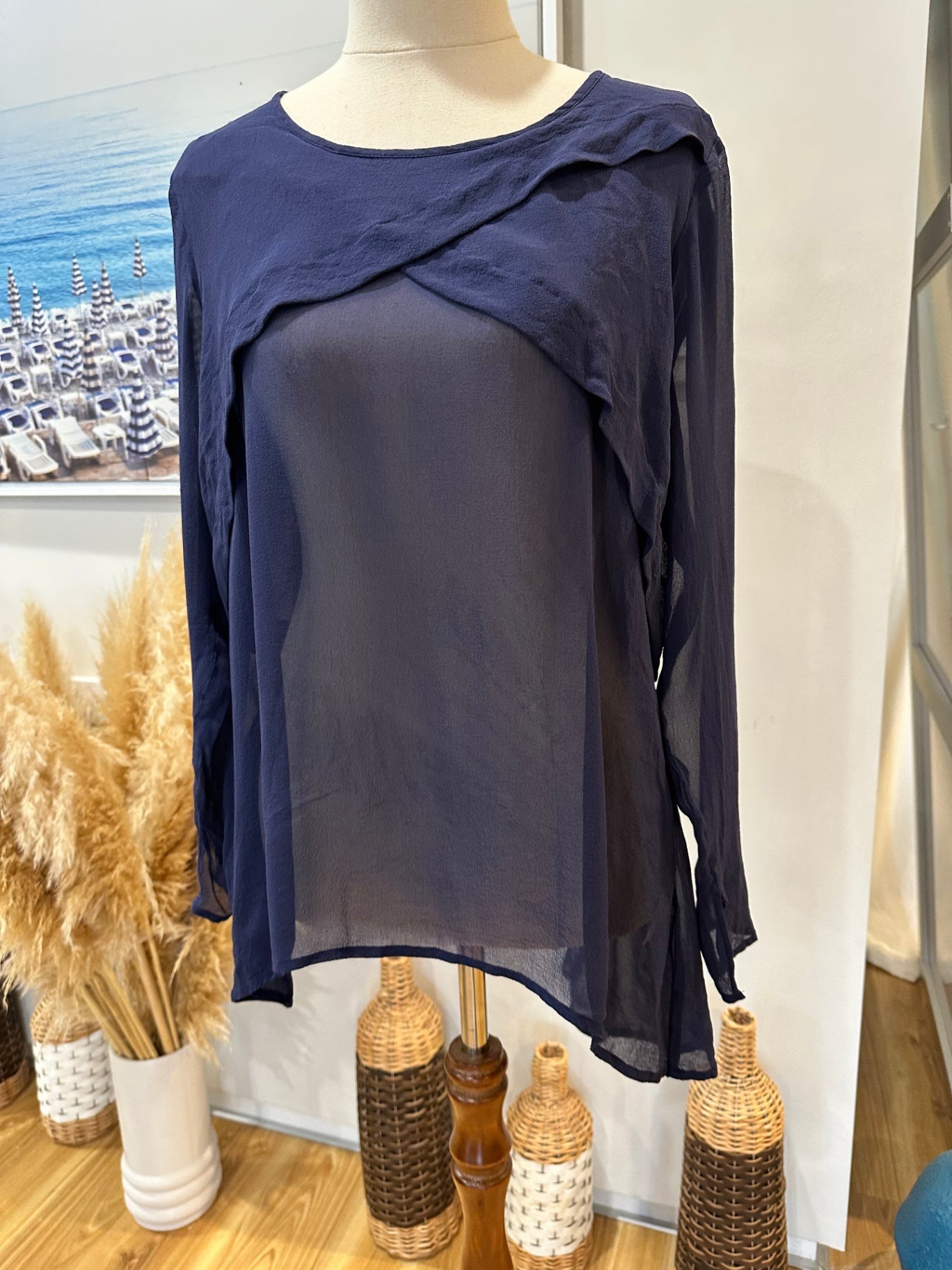 Andrea Moore - Top - Size - 12 Navy Blue - 100% silk