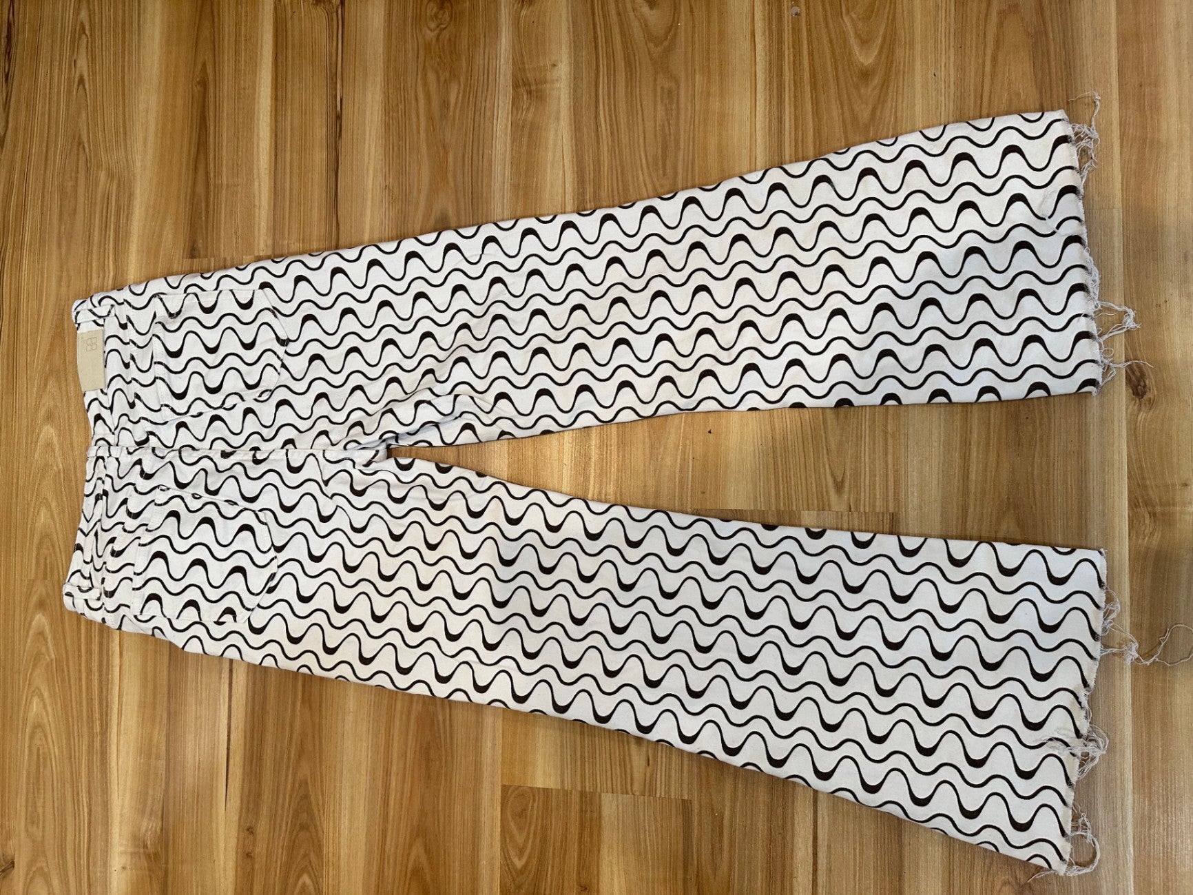 [SALE] Insight Pants - Size 30 - Cream + Brown - Kaia