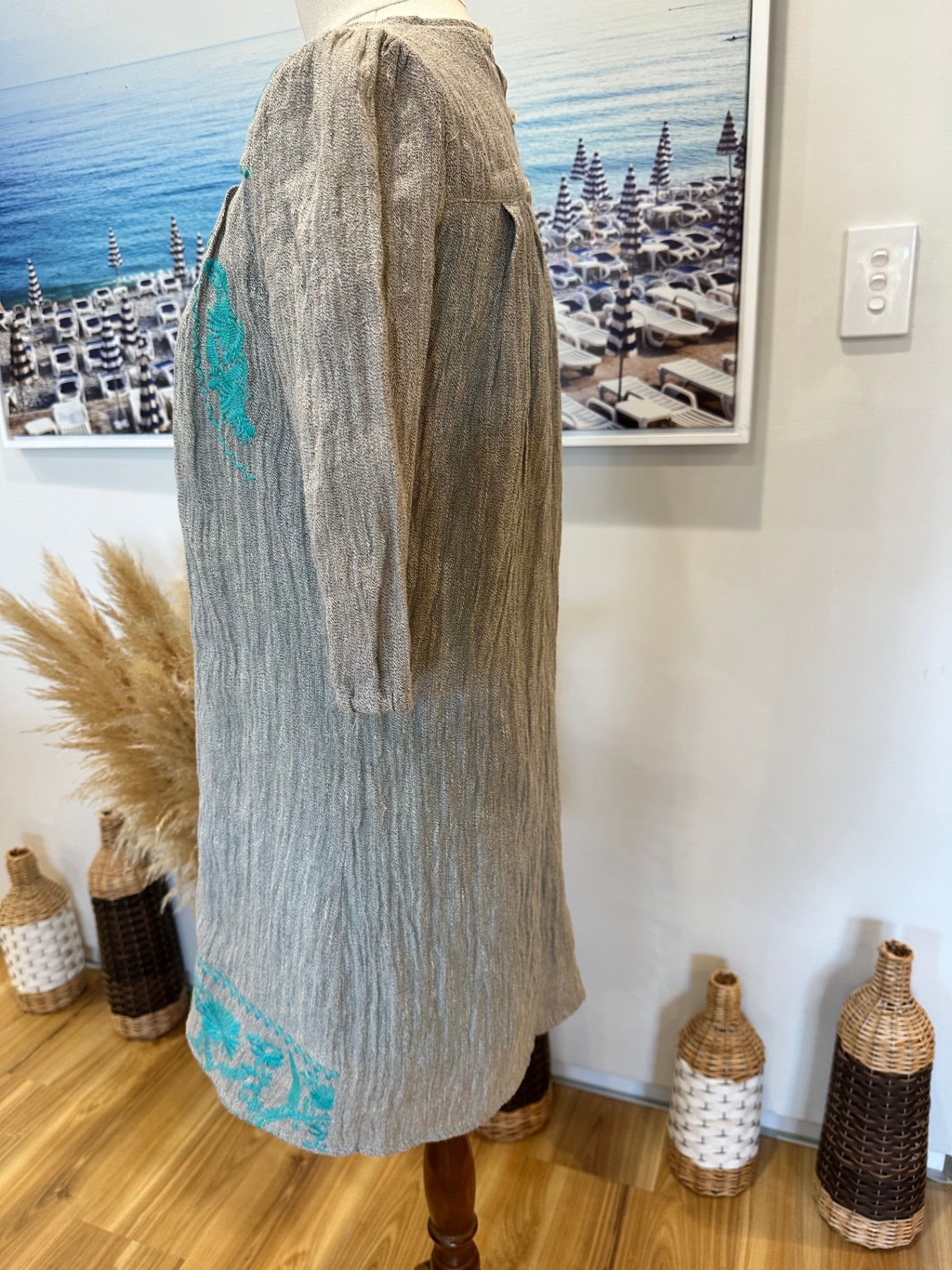 [SALE] One Red Fly - Mini Dress - Extra Small - Grey with turquoise embroidery