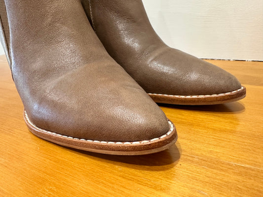 Sol Sana - Ankle Boots - Size 6.5 - Brown