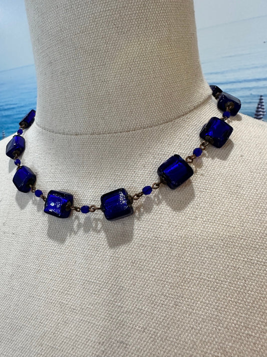 [SALE] Vintage Necklace - Blue - Glass Cubes
