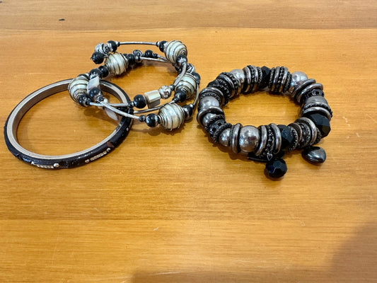 Bracelet Set - Black & Silver Tones