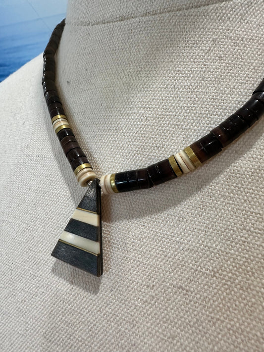 [SALE] Surf Necklace - with Triangle Pendant - Black, Beige, and Gold