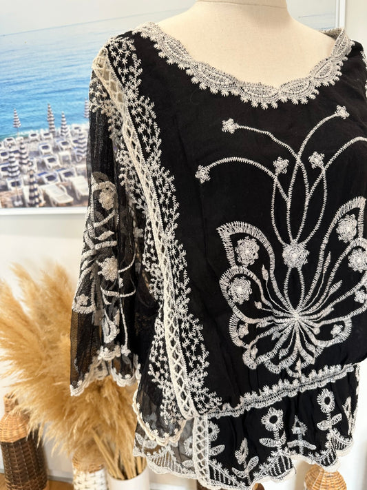 Lace Blouse - Small - Black and White/Cream - Batwing Arms
