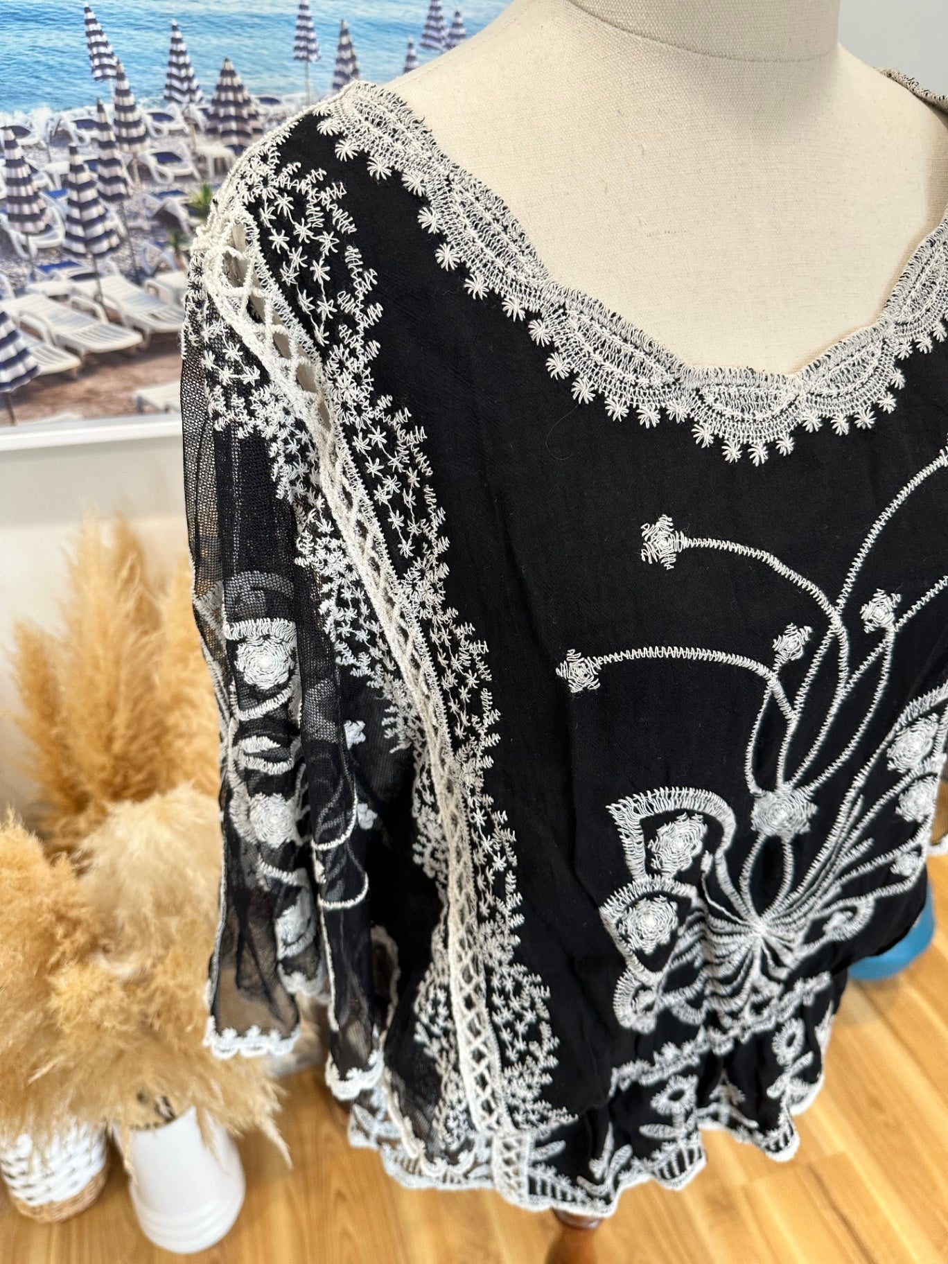 Lace Blouse - Small - Black and White/Cream - Batwing Arms