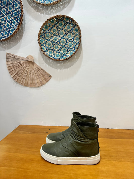 Ankle Boots - Size 37 - Olive green