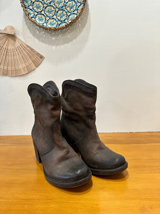 EOS - Leather Ankle Boots Brown - Size 38