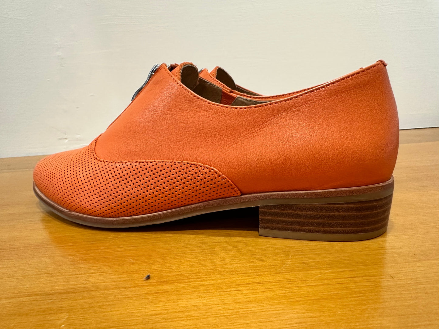 [SALE] Isabella Anselmi - Shoes - Size 39 - Orange