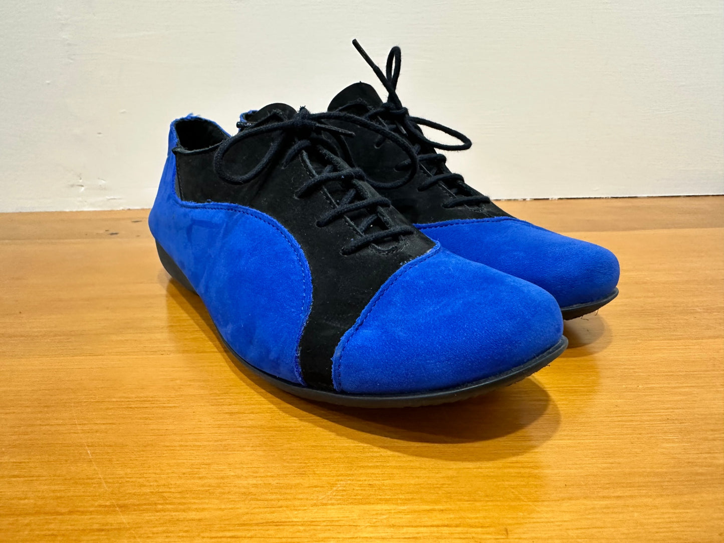 [SALE] Hirica - Blue Suede Shoes - Size 39 Blue and Black