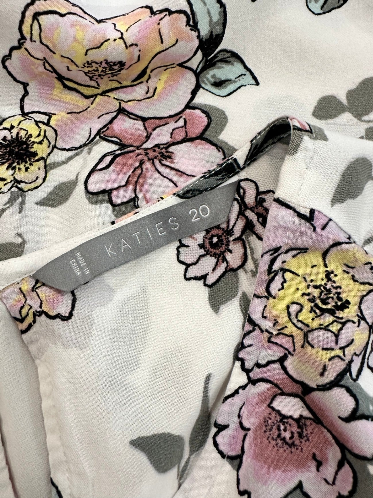 [SALE] Katies - Bohemian Blouse - Size 20 - White with pink, yellow, and black floral pattern