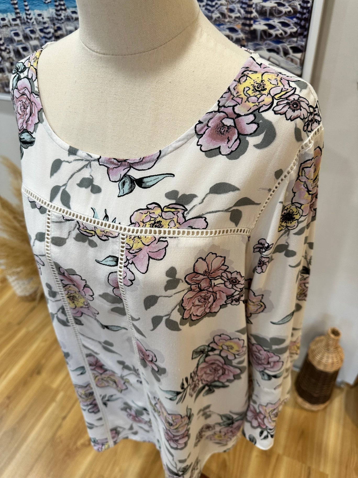 [SALE] Katies - Bohemian Blouse - Size 20 - White with pink, yellow, and black floral pattern