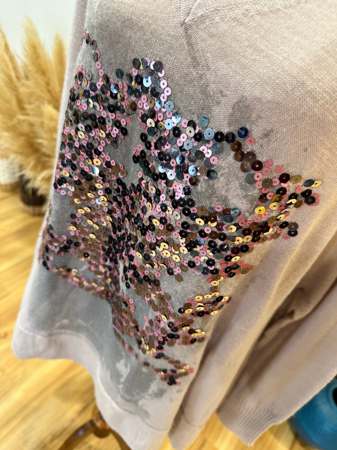 [SALE] Lauren Vidal - Light Jumper - Extra Large - Lilac + Purple with sequins