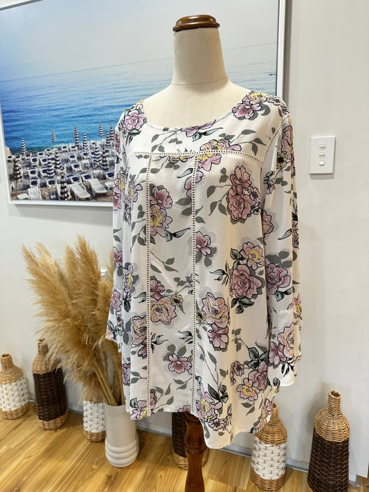 [SALE] Katies - Bohemian Blouse - Size 20 - White with pink, yellow, and black floral pattern
