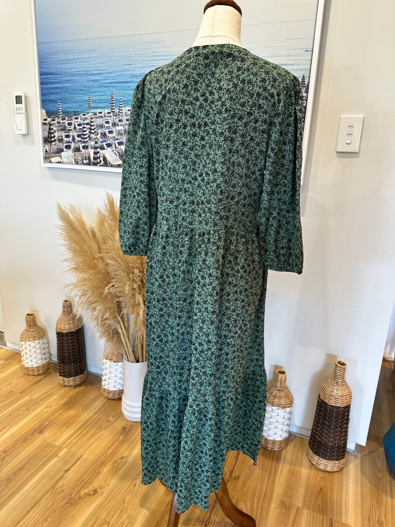 Zara - Maxi Dress - Medium - Green with black floral pattern [some pilling]