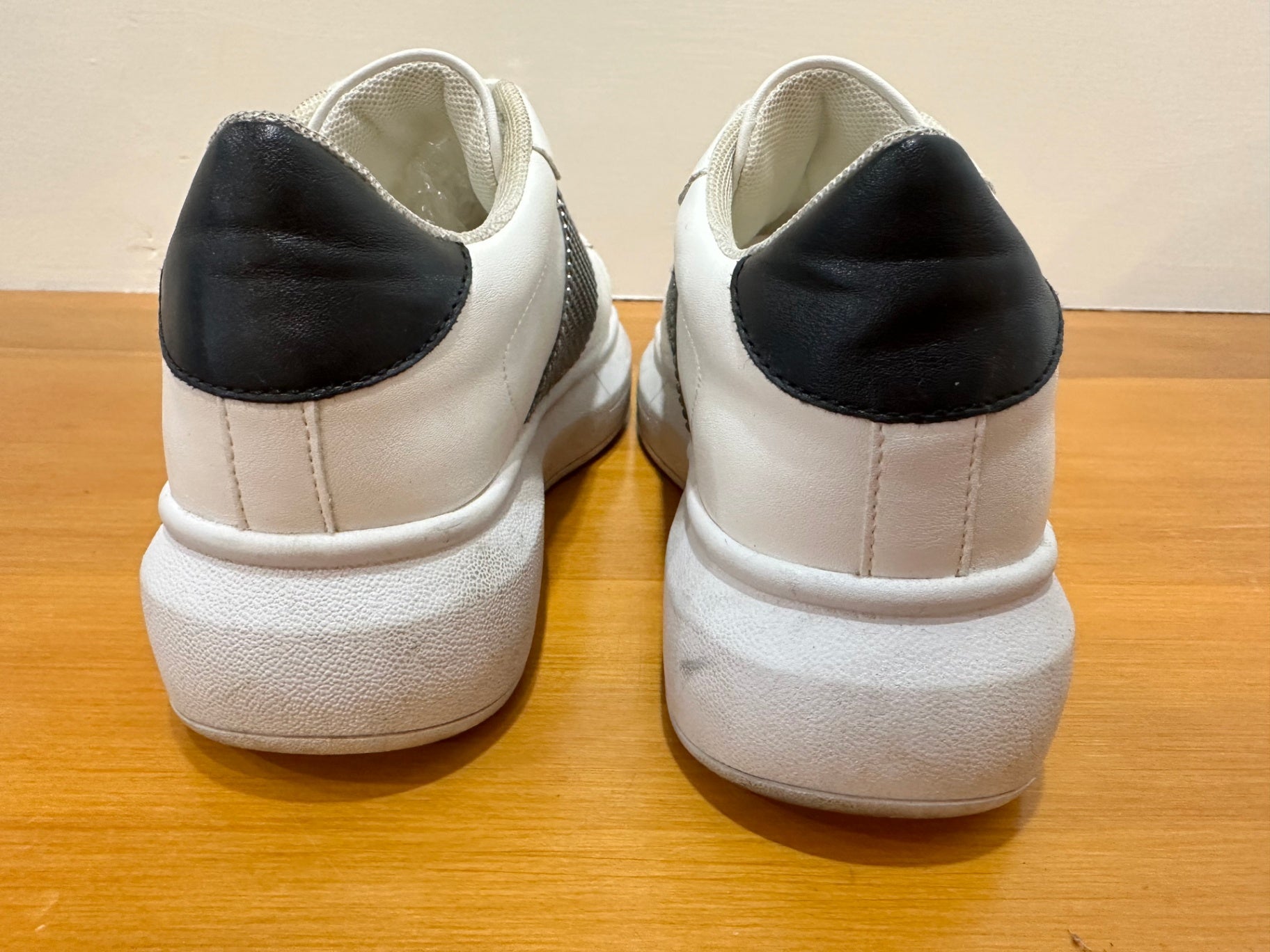 Stella + Gemma Sneakers - Size 38 - White